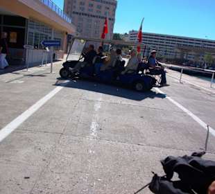 4Tag Izmir Gehbehinderte mit Wagen super