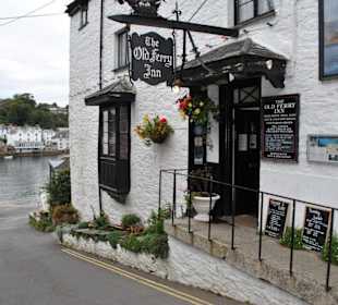 Old Ferry Inn