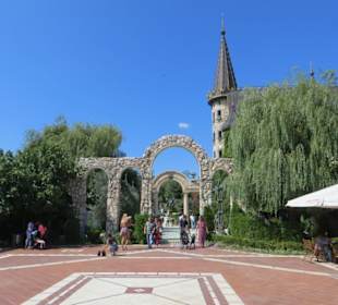 Schlossplatz mit Bewirtung