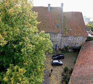 Blick vom Turm in den Burghof