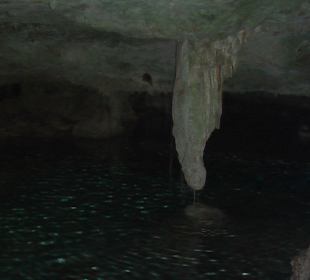 Cenote dos Ojos