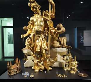 Exponate des Salzburg Museums