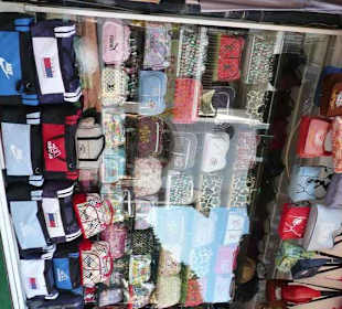 Riesige Handtaschenauswahl