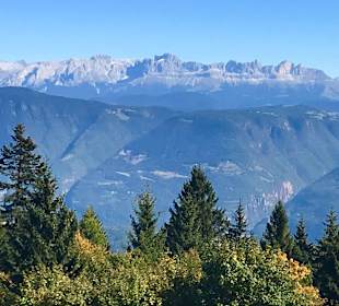 Wandern Monte Penegal Südtirol