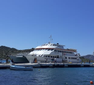 Hafen Symi