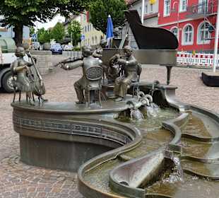 Vor dem Rathaus Donaueschingen