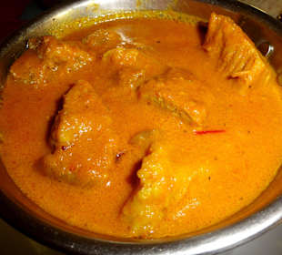 "Curry Pork" mit viel Fleisch