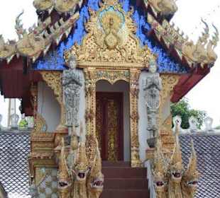 Wat Sri Rong Muang