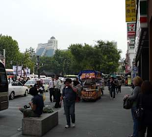 Zu Fuss nach Insadong