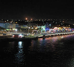 Willemstad bei Nacht