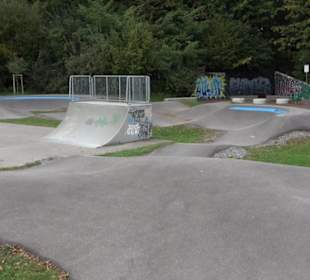 Pumptrack und Skatepark