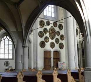 Blick in das Kirchenschiff