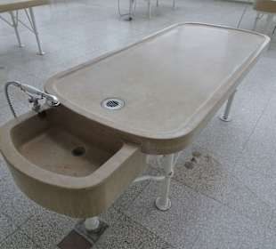 Im historischen Sektionssaal des Museums