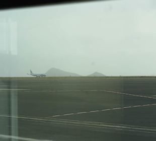 Ląduje nasz samolot