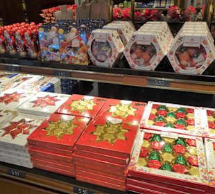 Marzipanauswahl im Café Niederegger