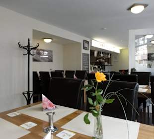 Blick in den Gastraum des "My Tai"