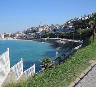 Promenade/Strand bei Flut
