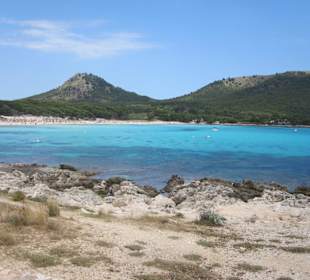 Auf dem Weg zum Strand