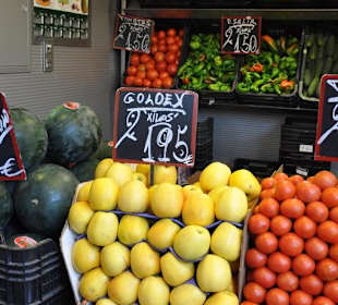 Obst- und Gemüsestand