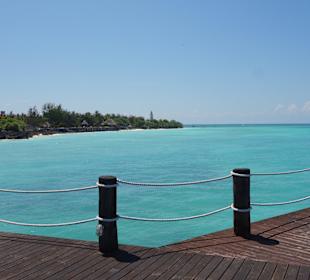 LEUCHTURM NUNGWI von hinten