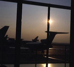 Stimmungsbild im Flughafen-Terminal