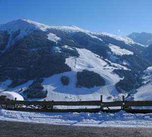 Blick von der Pfefferalm nach Hinterglemm