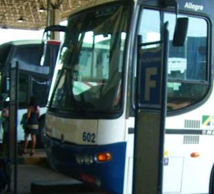 Kleine Überlandbusse