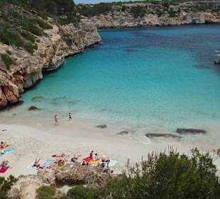 Calo des Moro a 3km de finca Hotel Rural Es Turo