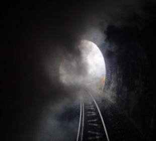 ...durch den Tunnel