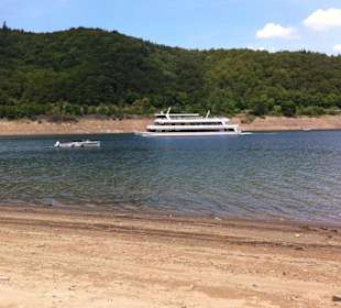 Schifffahren auf dem Edersee
