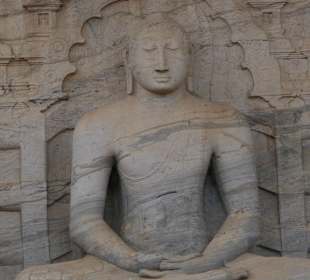 In einen Stein gehauen