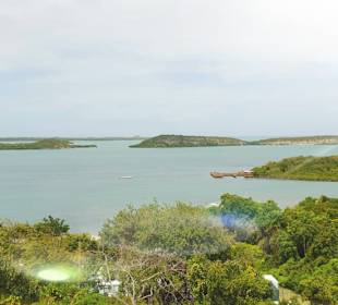 Aussicht über den Ausfahrtweg in Richtung Meer Ant