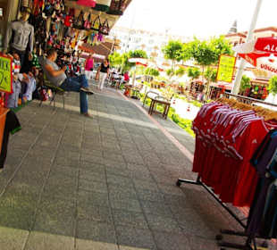 Kumköy Einkaufs-Bazarbereich