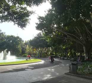 Springbrunnen am südöstlichen Parkende