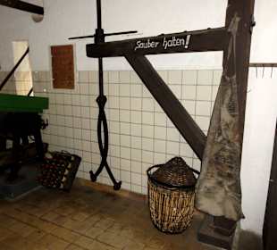 Im Fasslager - hier: Fassträger