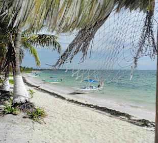 Am Strand von Punta Allen