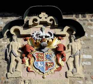 Wappen am Rundturm
