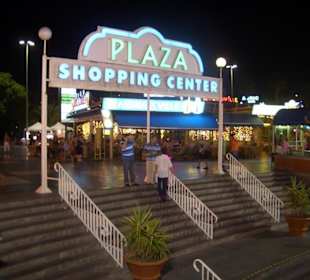 Plaza Shopping-Center
