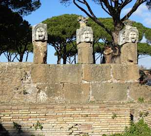 Ostia statues