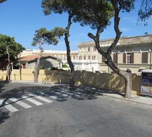 Mit dem Hop Bus in Rhodos Stadt unterwegs