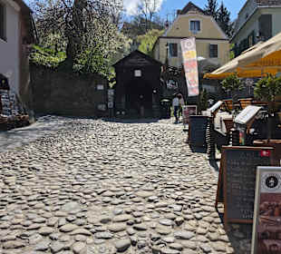 Weg zur Scara Acoperită