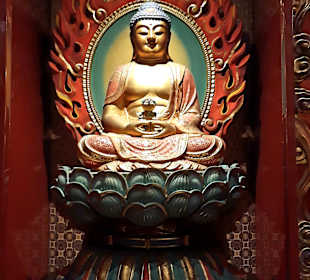 Buddha Tooth Relict Temple