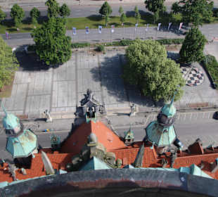 Rathausvorplatz