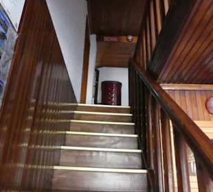 Treppenaufgang Toiletten