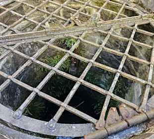 Tiefbrunnen Suenfzen