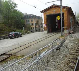 Bahnhof auf der Strecke mit Remise