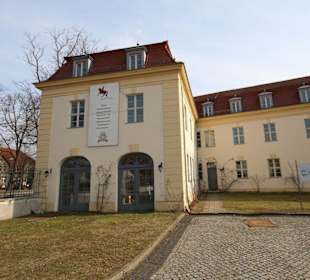 Linkes Kavaliershaus