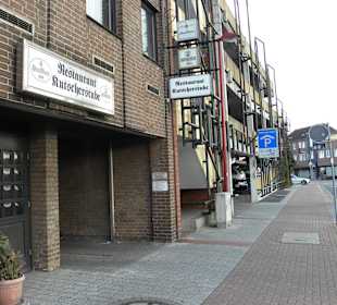 Moderne Geschäftshäuser im Zentrum