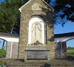 Das Denkmal Notre-Dame de Fátima
