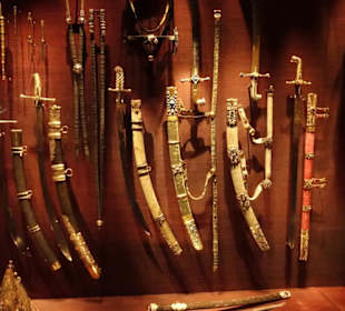 Alte Säbel noch und nöcher